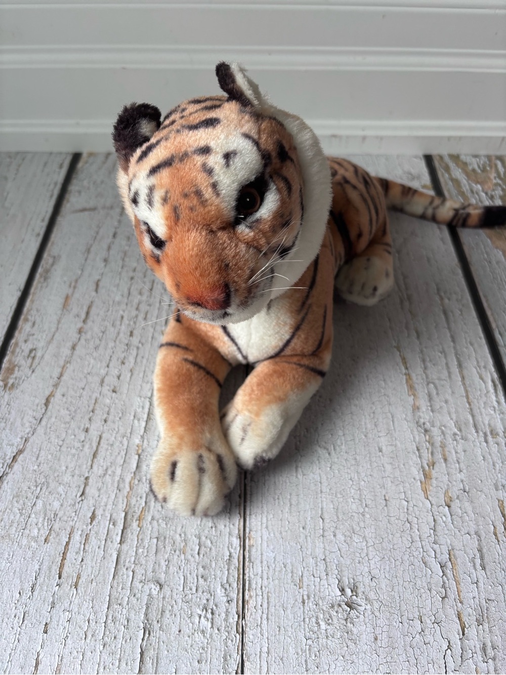 Vintage Best Made Toys Realistic Tiger Plush 19โ Stuffed Animal Laying W/ Tag